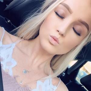 Meet your Posher, Katherine